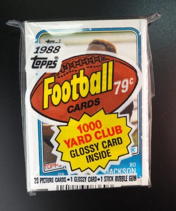 1988 Topps Football Cello Pack Bo Jackson on Front, Steve Young on back Sealed