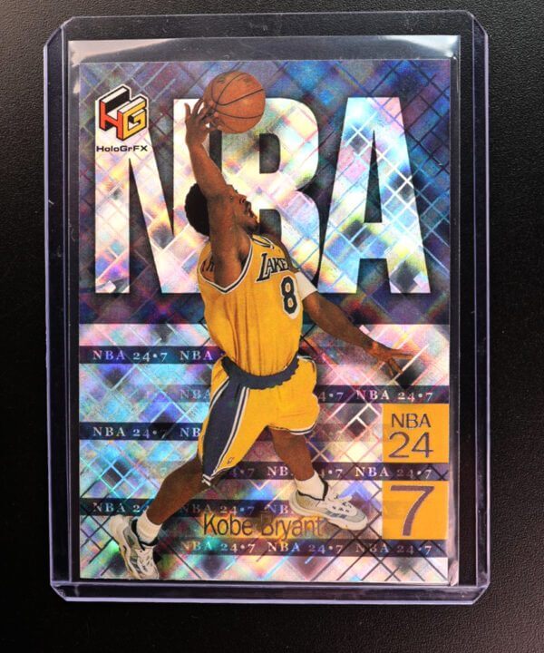 1999 UD HoloGrfx NBA 24/7 Kobe Bryant #N8