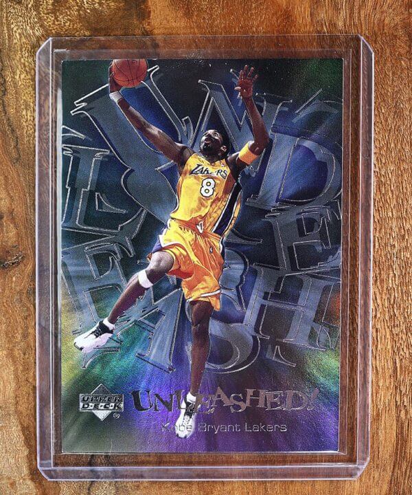 2000-01 Upper Deck Kobe Bryant #U8 Unleashed Insert! L.A. Lakers! #752