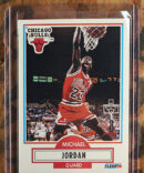 1990-91 Fleer Michael Jordan (Black Line Under Biographical Information) #26 HOF