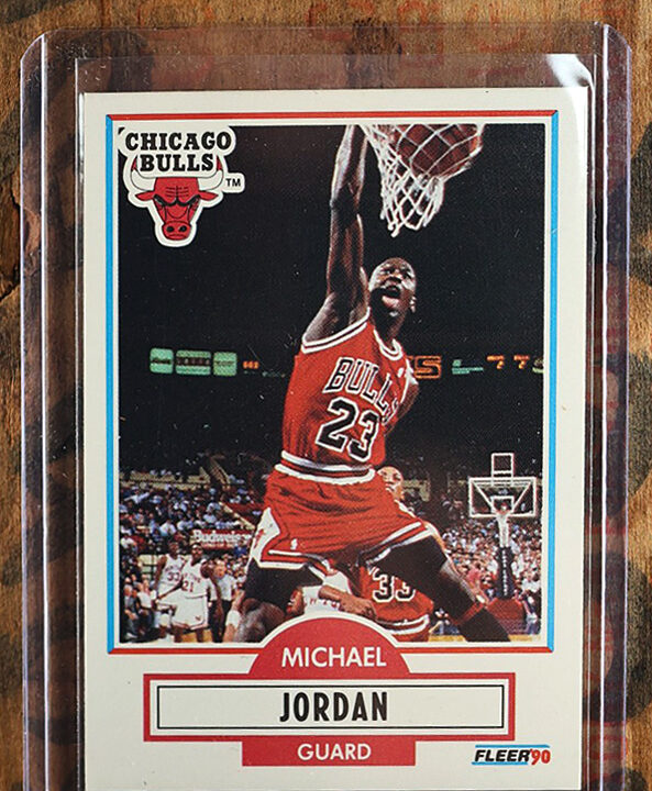 1990-91 Fleer Michael Jordan (Black Line Under Biographical Information) #26 HOF